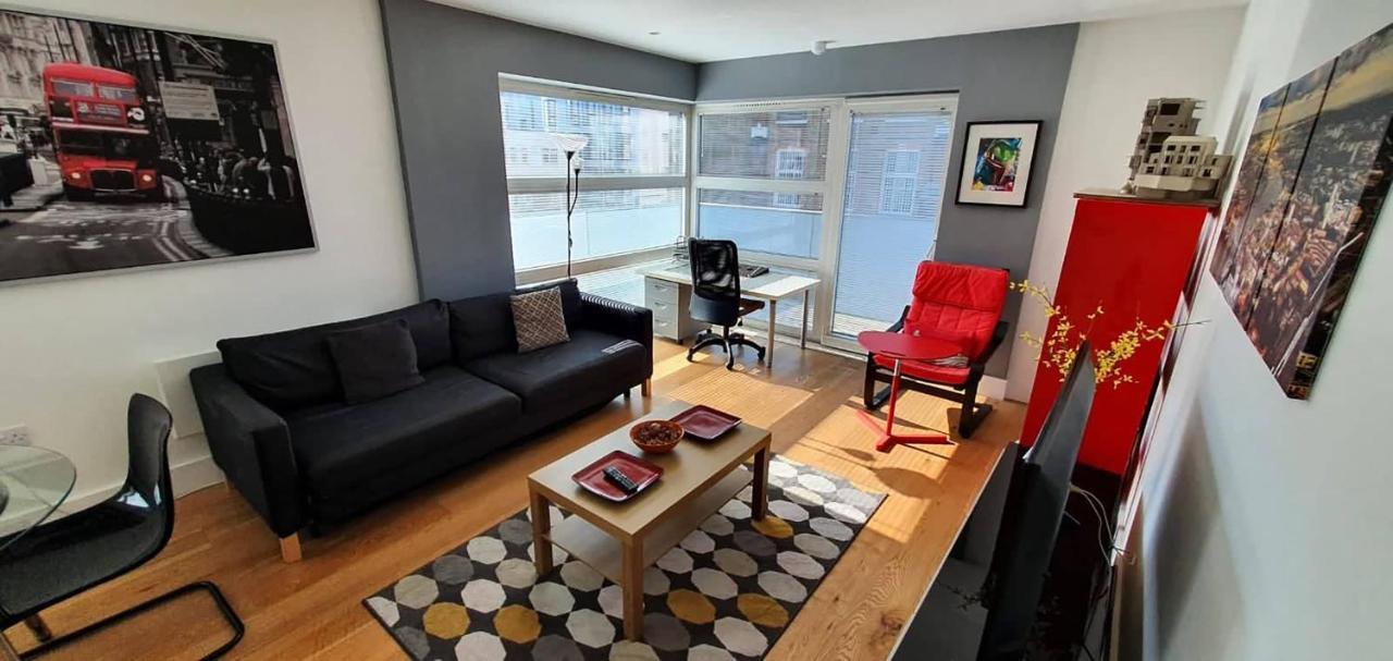 Bright & Spacious Double Bedroom With Ensuite And Concierge! Paid Parking Available London Kültér fotó